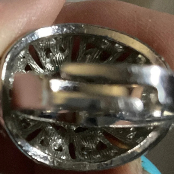 Vintage Green Rhinestone Dome Adjustable Silver Tone Ring - Picture 6 of 8